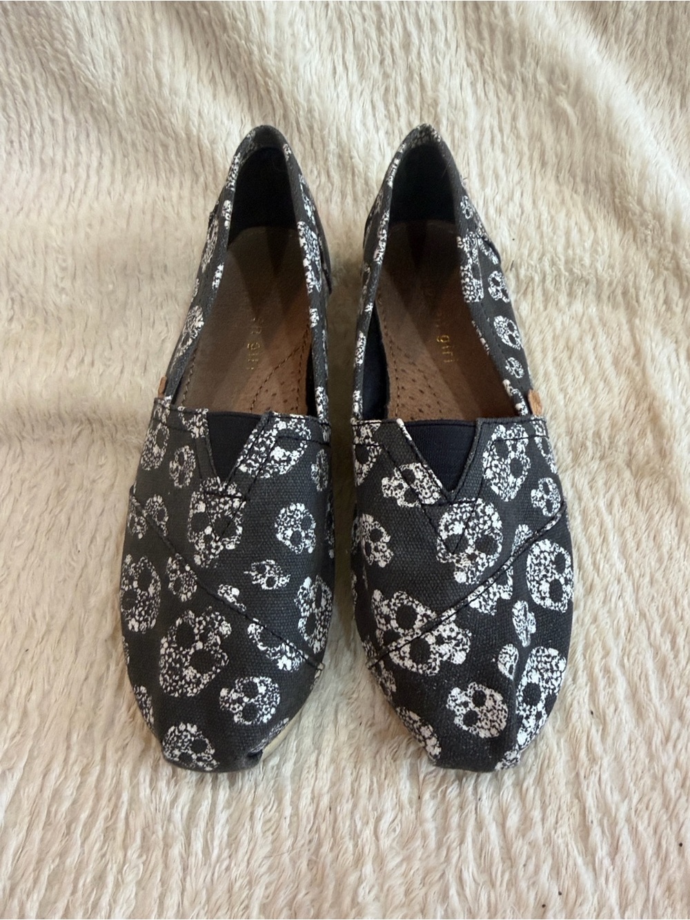 Madden Girl Black Slip-On Flats with White Skull Print